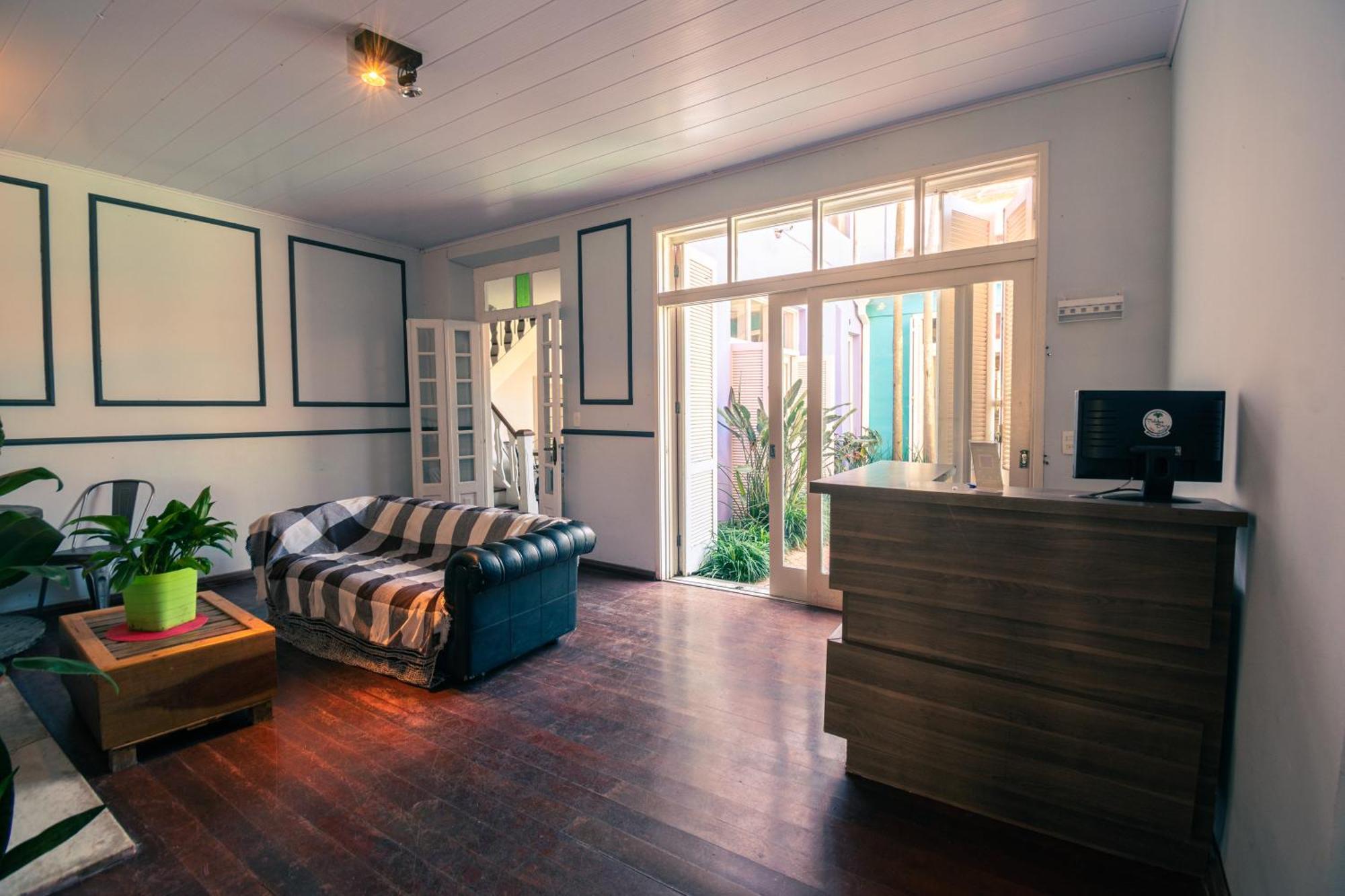 Pelotas Bier Hostel Экстерьер фото